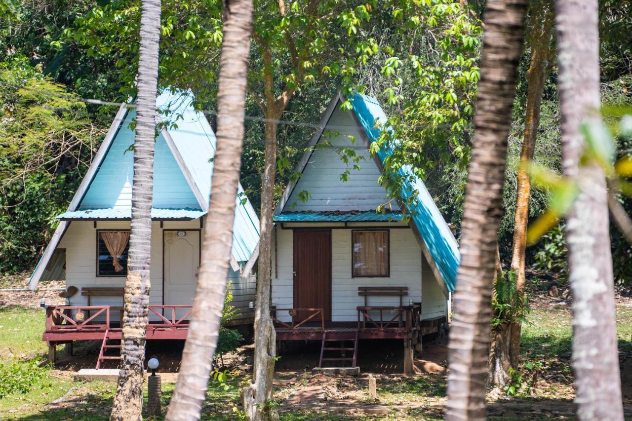 Libong Beach Resort Exterior photo