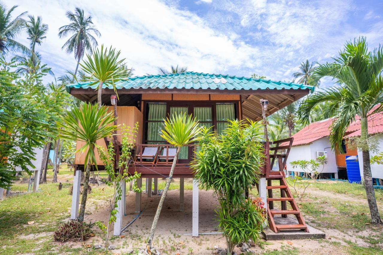 Libong Beach Resort Exterior photo