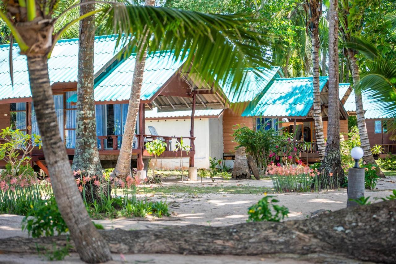 Libong Beach Resort Exterior photo