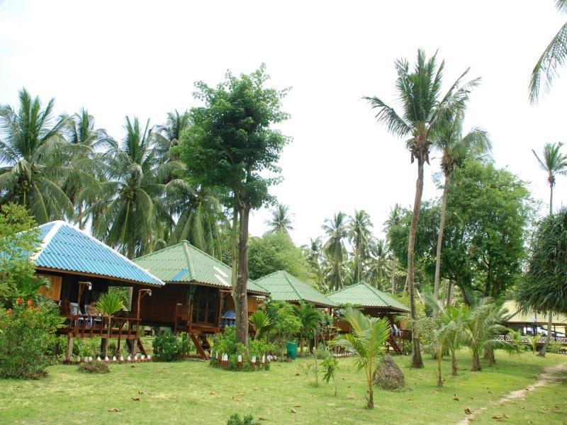 Libong Beach Resort Exterior photo