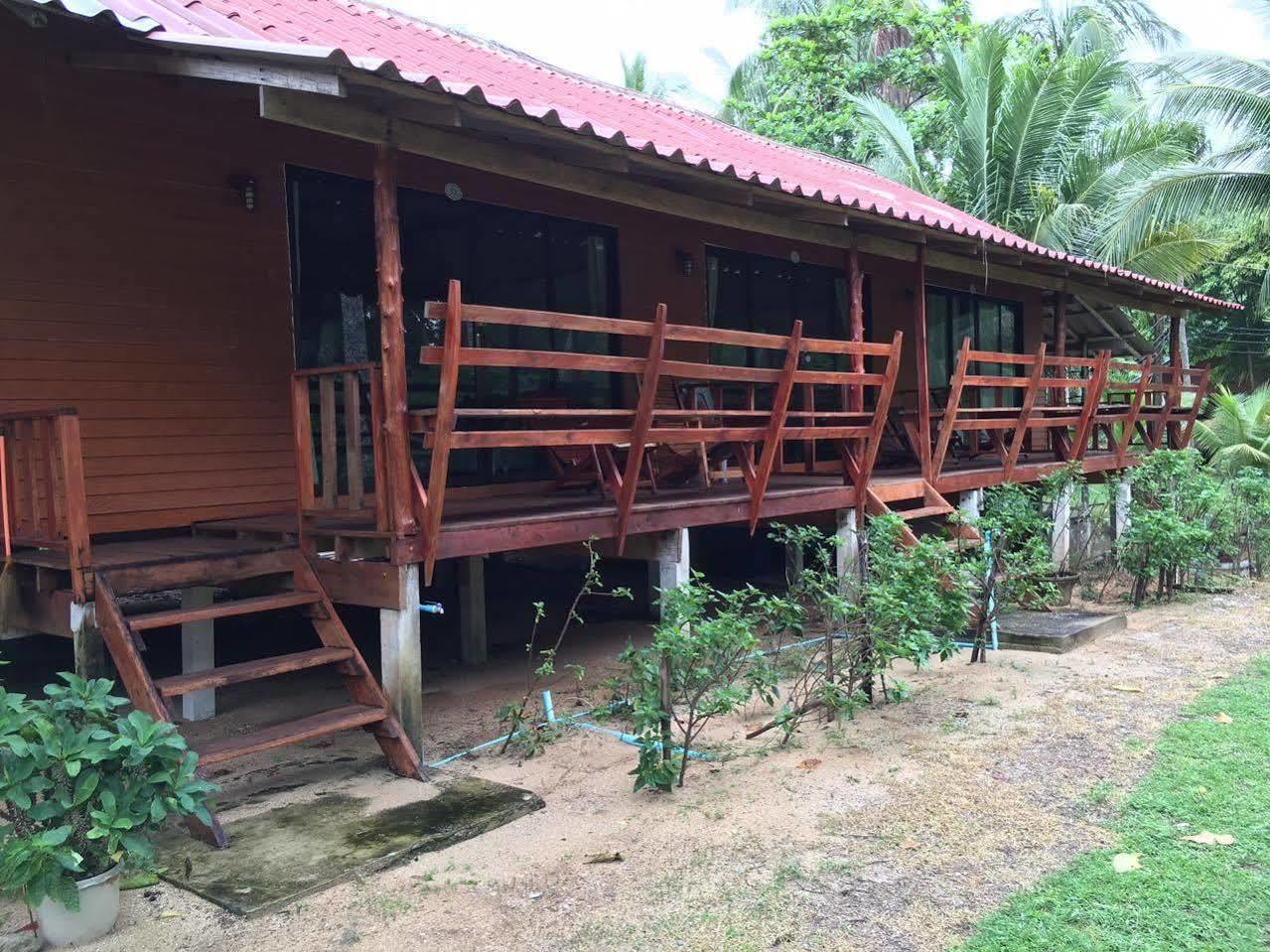 Libong Beach Resort Exterior photo